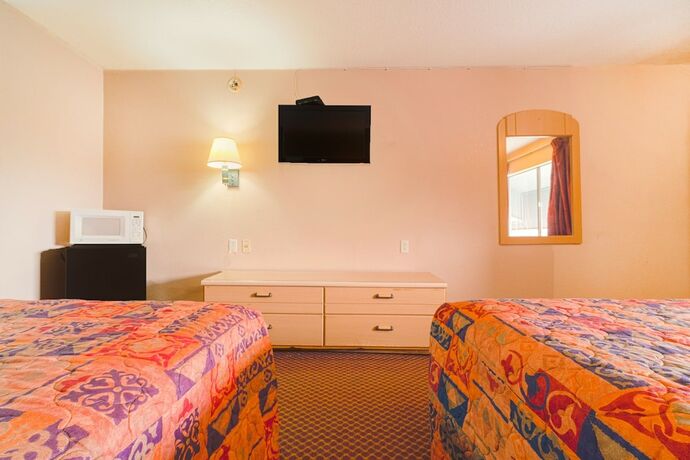 Imagen general del Hotel Regency Inn By Oyo Three Rivers. Foto 8