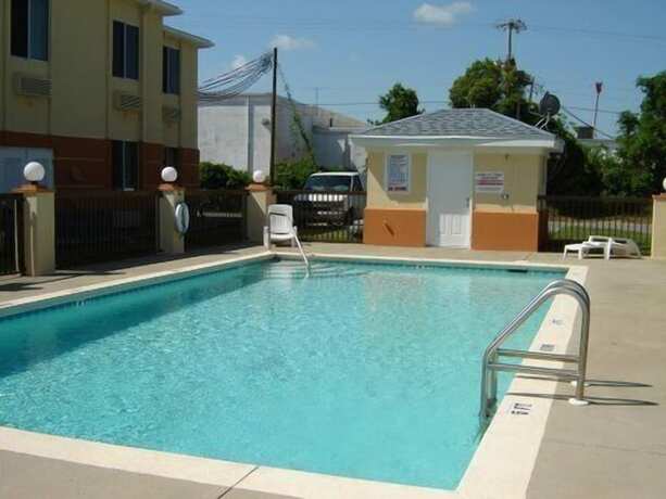 Imagen general del Hotel Regency Inn. Foto 5