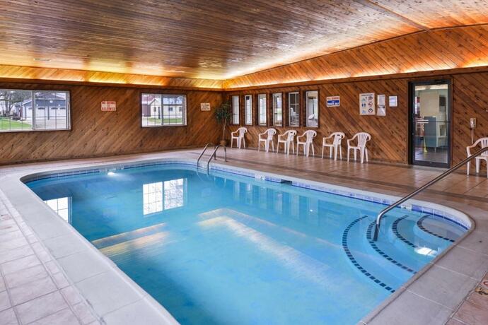 Imagen general del Hotel Regency Inn Geneseo IL I-80. Foto 11