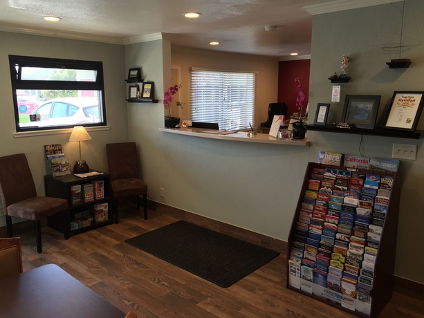 Imagen de los interiores del Hotel Regency Inn Sfo Airport. Foto 13