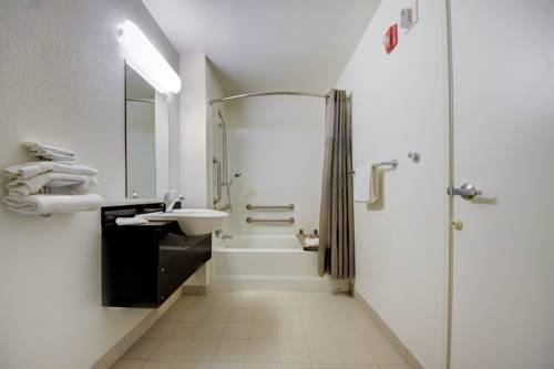 Imagen de la habitación del Hotel Regency Inn, Tulsa . Foto 4