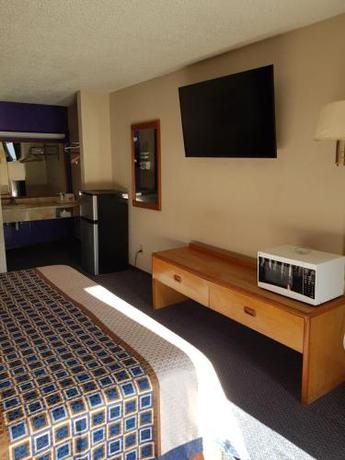 Imagen general del Hotel Regency Inn & Suites Bay City. Foto 1
