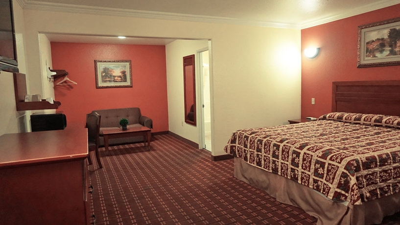 Imagen de la habitación del Hotel Regency Inn and Suites, Downey. Foto 5