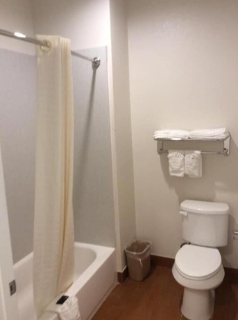 Imagen de la habitación del Hotel Regency Inn and Suites, Houston. Foto 2