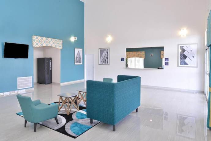 Imagen de los interiores del Hotel Regency Inn and Suites, Houston. Foto 20