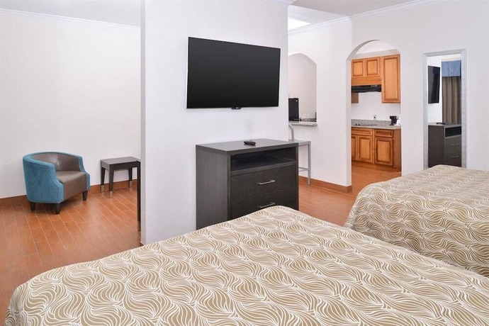 Imagen de la habitación del Hotel Regency Inn and Suites, Houston. Foto 16
