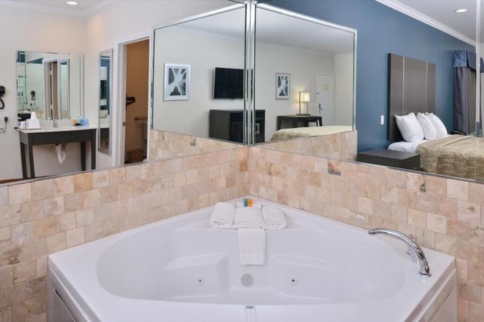Imagen de la habitación del Hotel Regency Inn and Suites, Houston. Foto 18