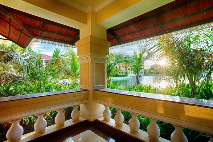 Imagen de la habitación del Hotel Regency Lagoon Resort. Foto 17