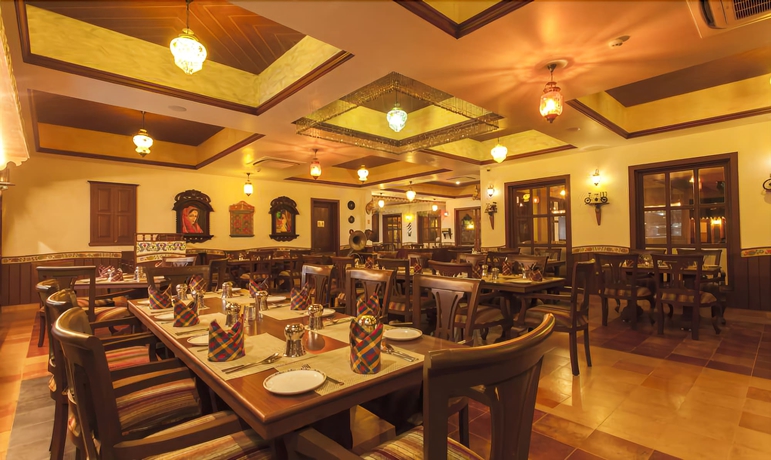 Imagen del bar/restaurante del Hotel Regency Lagoon Resort. Foto 3