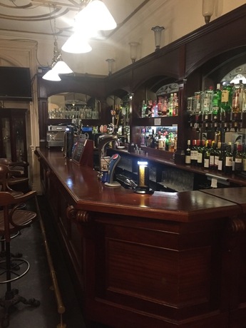 Imagen del bar/restaurante del Hotel Regency, Leicester. Foto 9