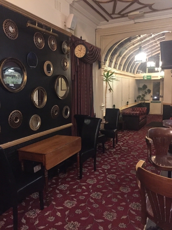 Imagen de los interiores del Hotel Regency, Leicester. Foto 19
