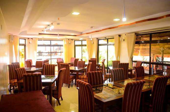 Imagen del bar/restaurante del Hotel Regency Mount Kenya. Foto 7