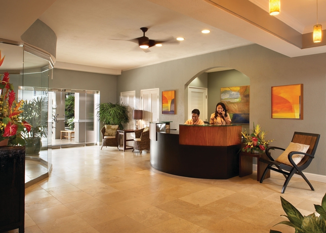 Imagen de los interiores del Hotel Regency On Beachwalk Waikiki By Outrigger. Foto 7