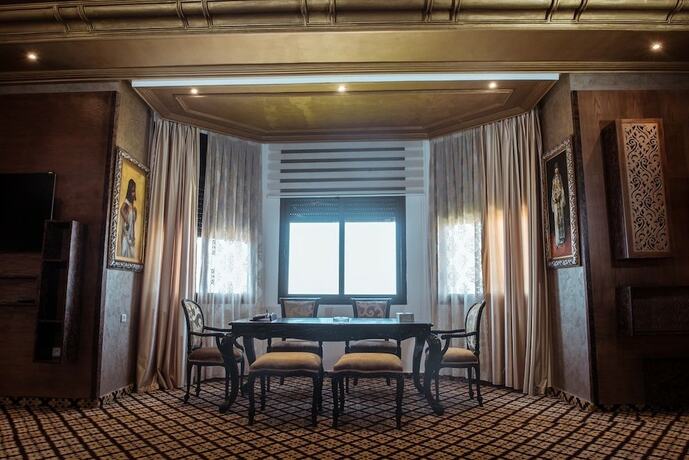 Imagen general del Hotel Regency Park and Suites. Foto 6