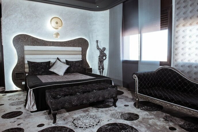 Imagen general del Hotel Regency Park and Suites. Foto 8