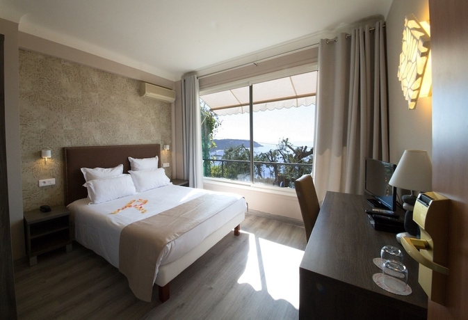 Imagen de la habitación del Hotel Regency, ROQUEBRUNE-CAP-MARTIN. Foto 3