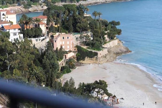 Imagen general del Hotel Regency, ROQUEBRUNE-CAP-MARTIN. Foto 1