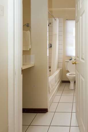 Imagen general del Hotel Regency Suites. Foto 10