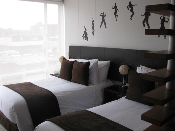 Imagen de la habitación del Hotel Regency Suites La Feria. Foto 12