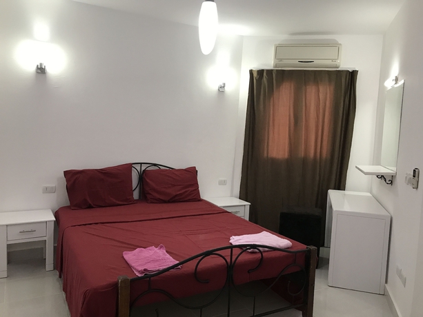 Imagen de la habitación del Hotel Regency Towers Apartments. Foto 7