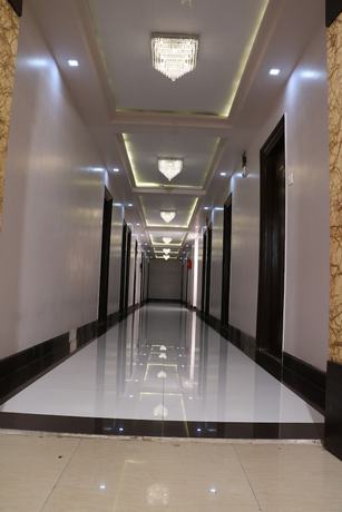 Imagen de los interiores del Hotel Regency Vasai. Foto 8