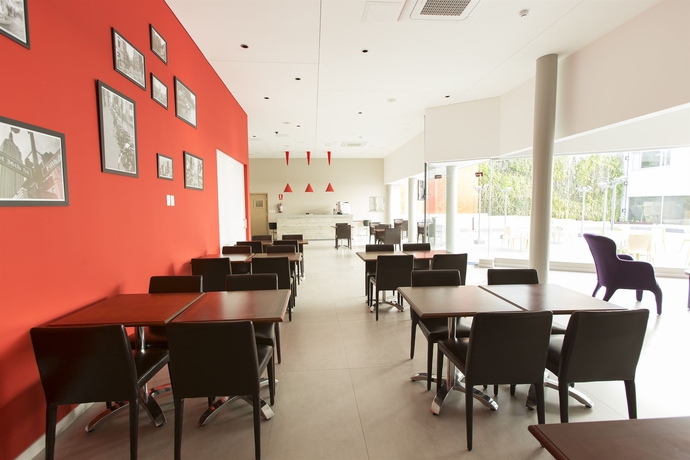 Imagen del bar/restaurante del Hotel Regency Way Montevideo. Foto 5