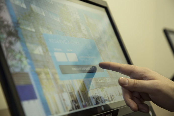 Imagen de los interiores del Hotel Regency Way Montevideo. Foto 16