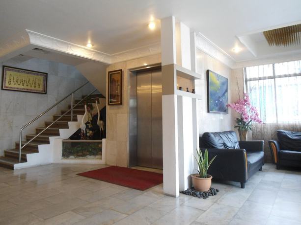 Imagen de los interiores del Hotel Regent, BINTULU. Foto 13