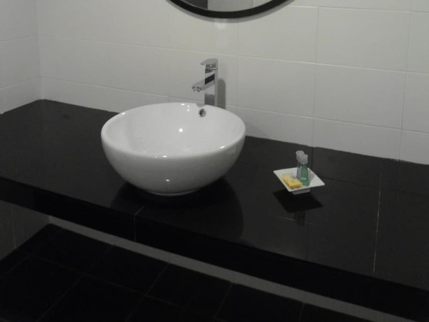 Imagen de los interiores del Hotel Regent, BINTULU. Foto 16