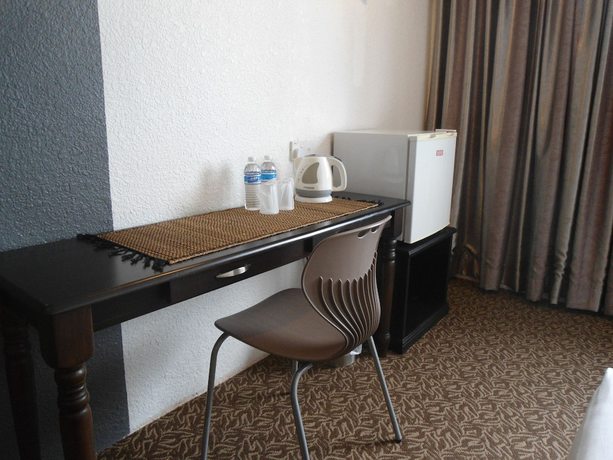 Imagen de los interiores del Hotel Regent, BINTULU. Foto 17