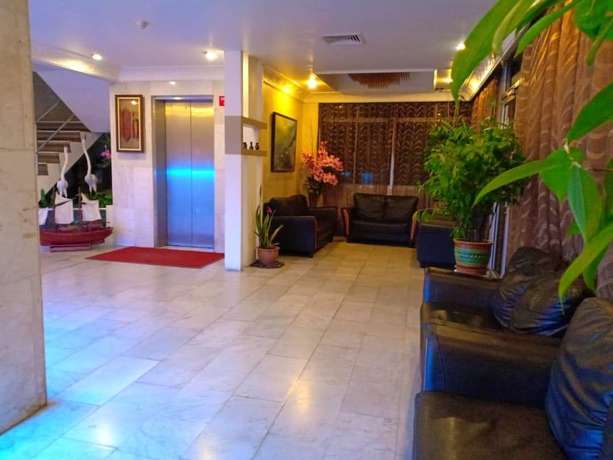 Imagen de los interiores del Hotel Regent, BINTULU. Foto 20