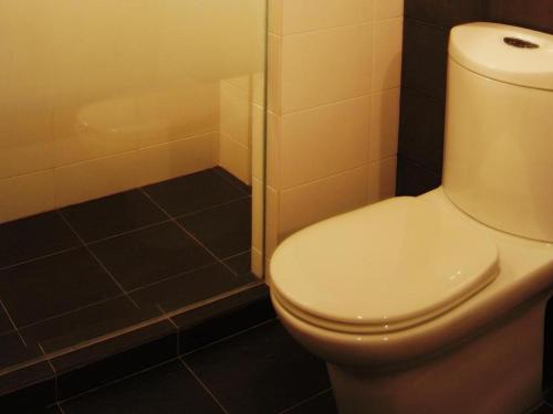Imagen general del Hotel Regent, BINTULU. Foto 12