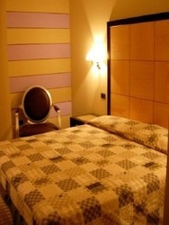 Imagen de la piscina del Hotel Regent Beach and Apartments. Foto 4