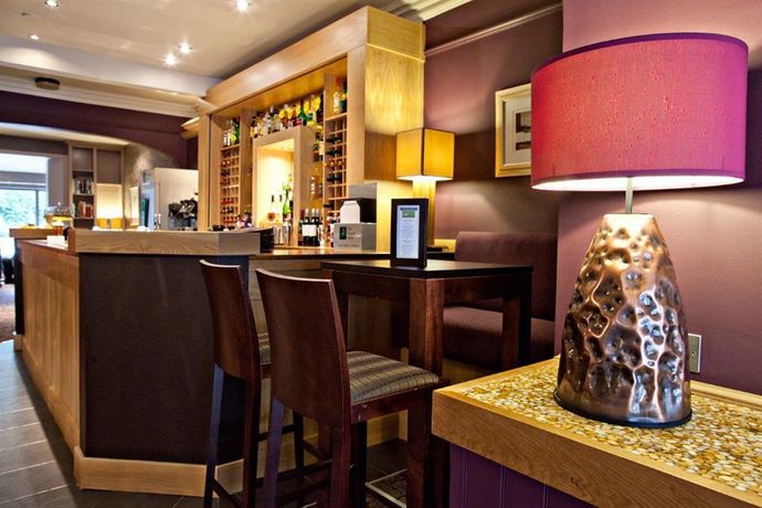 Imagen de la habitación del Hotel Regent By The Lake. Foto 9