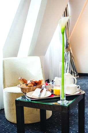 Imagen de la habitación del Hotel Regent Contades, Bw Premier Collection. Foto 10