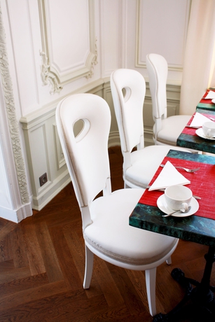 Imagen del bar/restaurante del Hotel Regent Contades, Bw Premier Collection. Foto 4