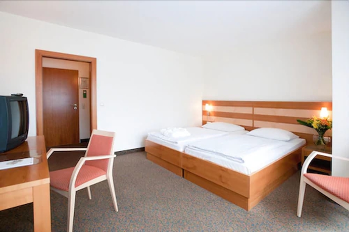 Imagen de la habitación del Hotel Regent, Duisburgo. Foto 10