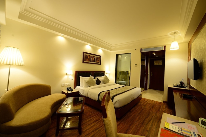 Imagen de la habitación del Hotel Regent Grand. Foto 9