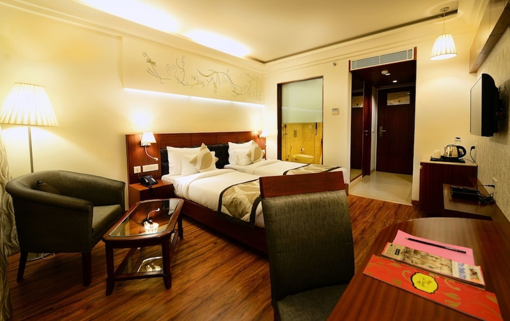 Imagen de la habitación del Hotel Regent Grand. Foto 10