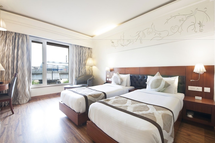 Imagen de la habitación del Hotel Regent Grand. Foto 11