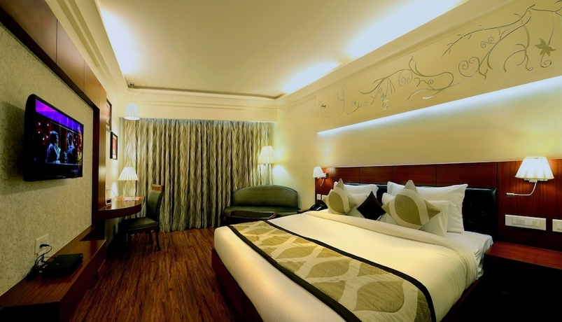 Imagen de la habitación del Hotel Regent Grand. Foto 12