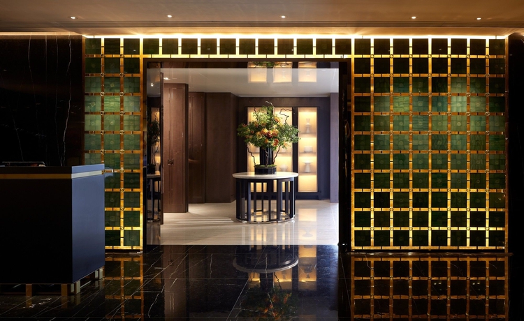 Imagen del bar/restaurante del Hotel Regent Hong Kong. Foto 9