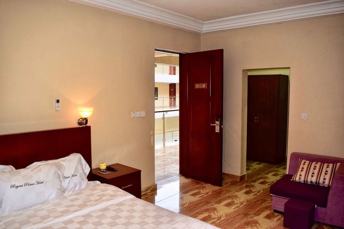 Imagen de la habitación del Hotel Regent Palace, Lakka. Foto 4