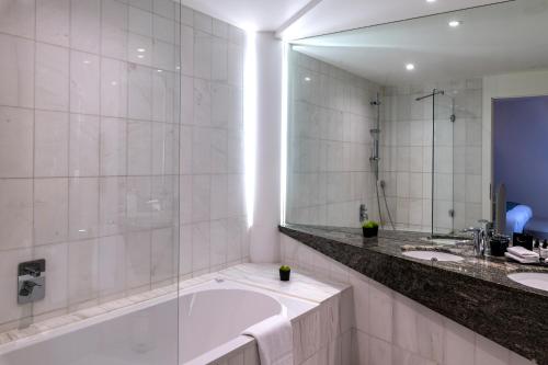 Imagen de la habitación del Hotel Regent Petite France & Spa. Foto 20