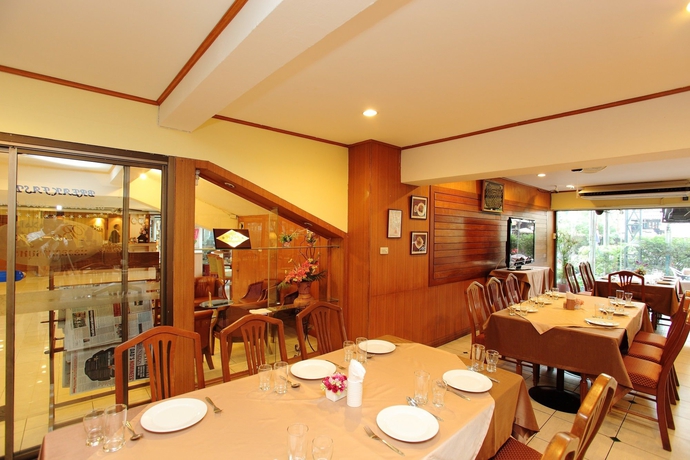 Imagen del bar/restaurante del Hotel Regent Ramkhamhaeng. Foto 6