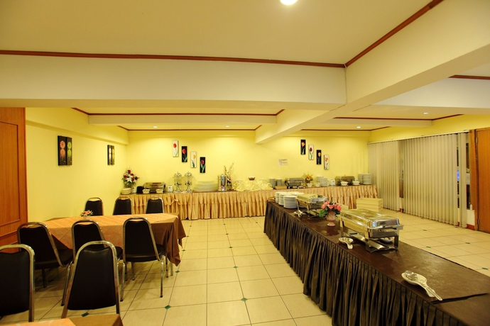 Imagen del bar/restaurante del Hotel Regent Ramkhamhaeng. Foto 14
