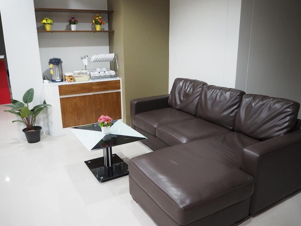Imagen de los interiores del Hotel Regent Room. Foto 19