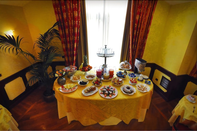 Imagen del bar/restaurante del Hotel Regent, San Benedetto del Tronto. Foto 3