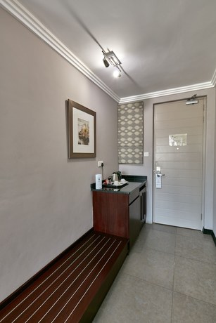 Imagen de la habitación del Hotel Regent Select. Foto 13