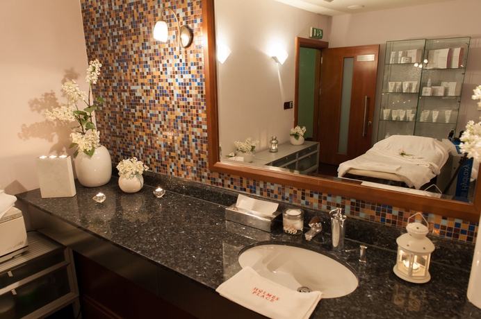 Imagen de los interiores del Hotel Regent Warsaw. Foto 8